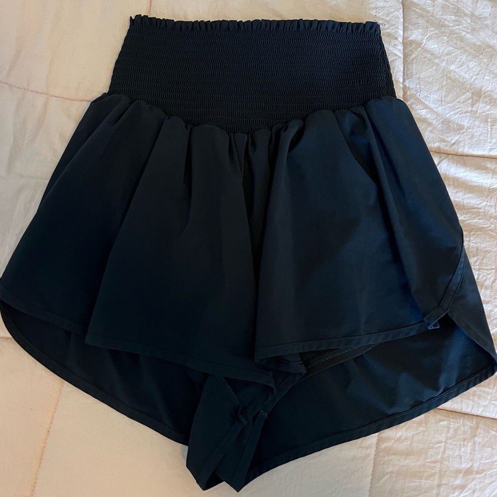 Black aerie offline high rise athletic shorts!